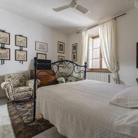 Lounge Flat Camaiore, Wifi, Versilia Coast Apartment Camaiore