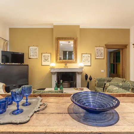 Lounge Flat Camaiore, Wifi, Versilia Coast Camaiore