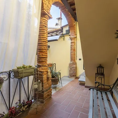 Lounge Flat Camaiore, Wifi, Versilia Coast *