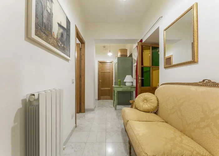 Lounge Flat Camaiore, Wifi, Versilia Coast Apartamento